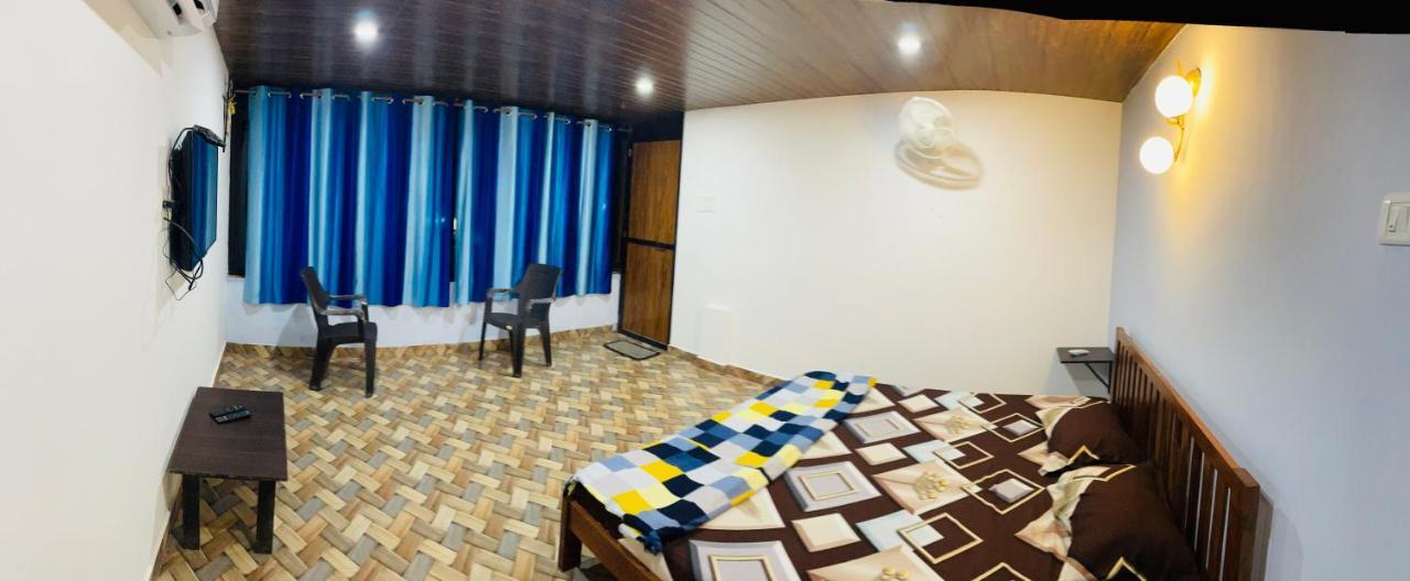 קלנגוטה Blue Waves Guest House מראה חיצוני תמונה